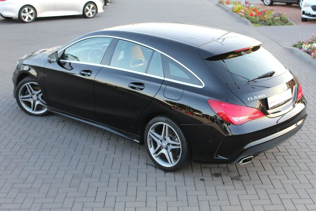 Mercedes-Benz CLA-Klasse AMG Line...  Image 7