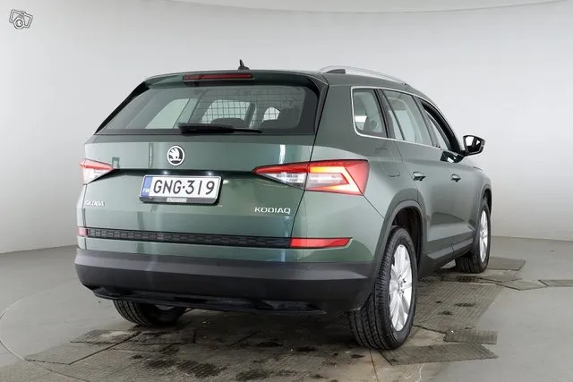 Skoda Kodiaq 2,0 TDI 150 Ambition DSG *Loistovaihdokki / Webasto / LED / Canton / Digimittaristo* - Autohuumakorko 1,99%+kulut - Tilaa tehoa ja tyyliä automaattivaihtein ja kattavilla varusteilla Image 4