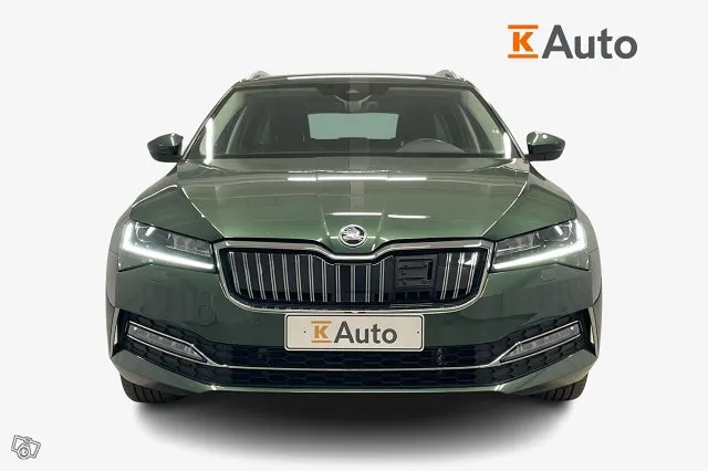 Skoda Superb Combi 1,4 TSI PHEV Style iV DSG * ACC / Koukku  Image 4