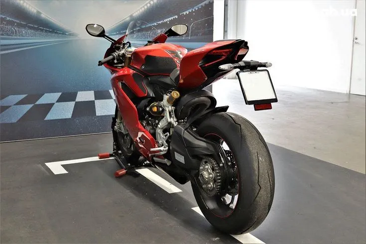 Ducati Panigale Image 7