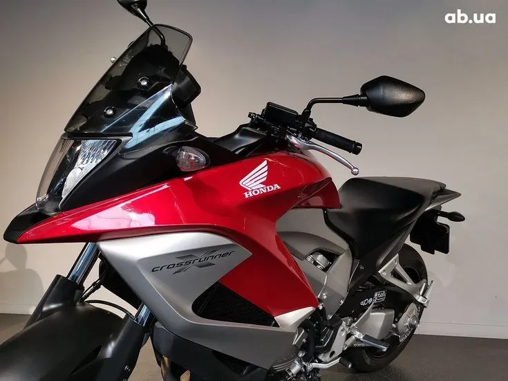 Honda VFR Image 6